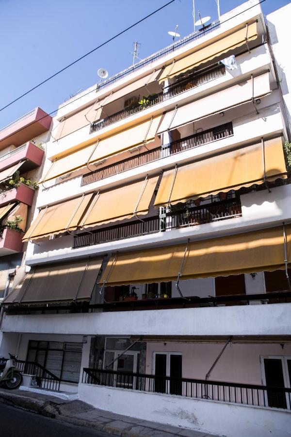 Best House, Anakreontos, Perivolaki, Nikaia, P... Piraeus Exterior photo
